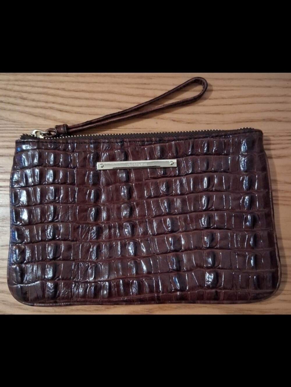 NWOT Brahmin Melbourne Daisy Chocolate Brown Croc Hobo Wristlet Clutch Purse Bag